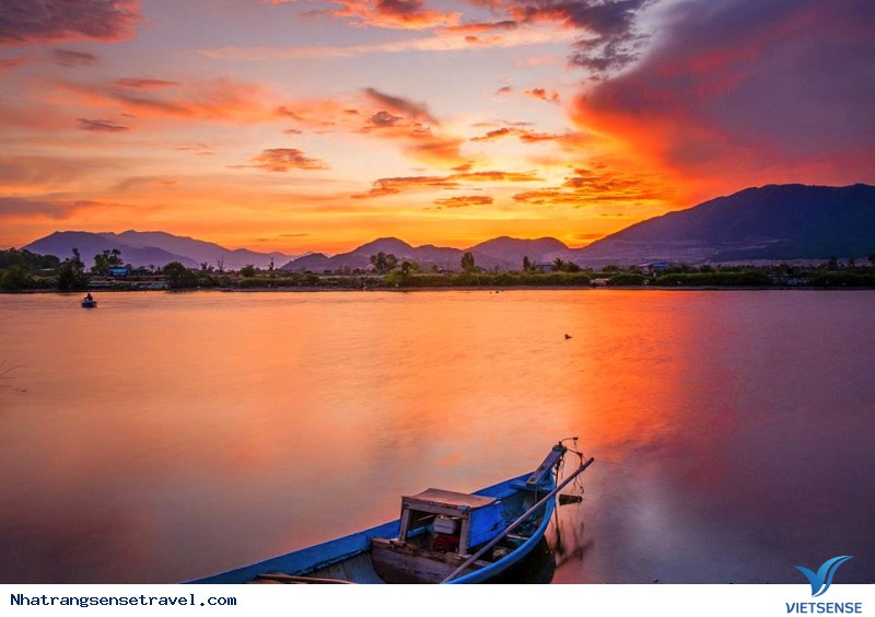 Du Lịch Nha trang Ngắm Cảnh Hoàng Hôn Tuyệt đẹp Du Lịch Nha trang Ngắm Cảnh Hoàng Hôn Tuyệt đẹp