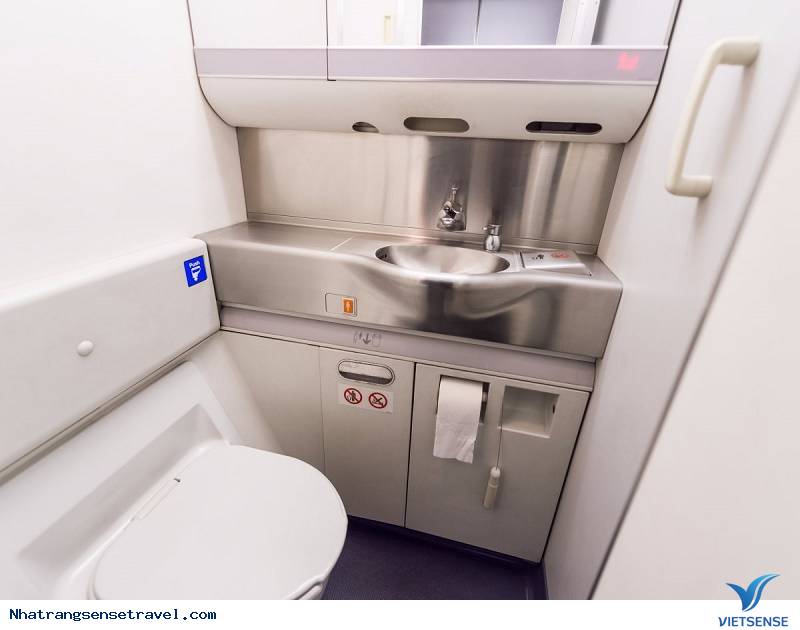 12 Lời Khuyên Nhỏ Giúp Bạn Đảm Bảo Sức Khỏe Khi Đi Máy Bay - Ảnh 2