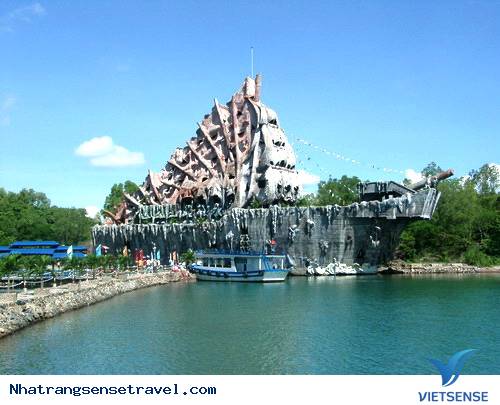 hồ cá trí nguyên