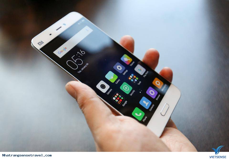 8 Thiết Bị Công Nghệ Hữu Ích Nhất Cho Mọi chuyến đi - Ảnh 2