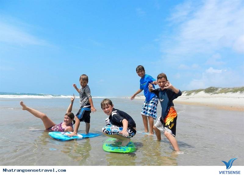 Luôn luôn cẩn thận và để mắt đến bé Luôn luôn cẩn thận và để mắt đến bé