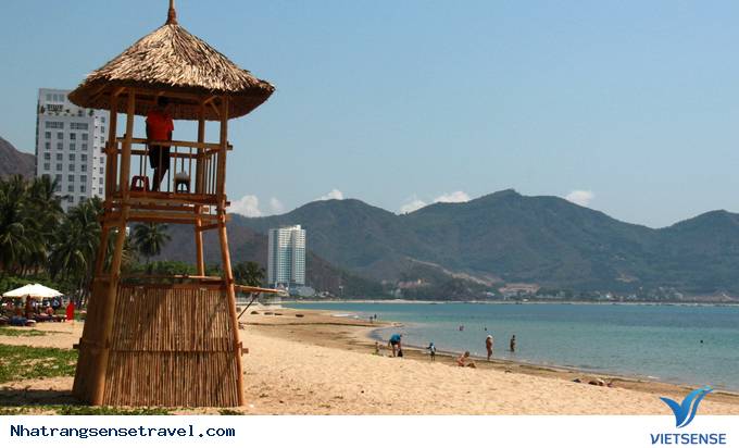 Bãi Tắm Nha Trang Tăng Cường Lực Lượng Cứu Hộ - Ảnh 1