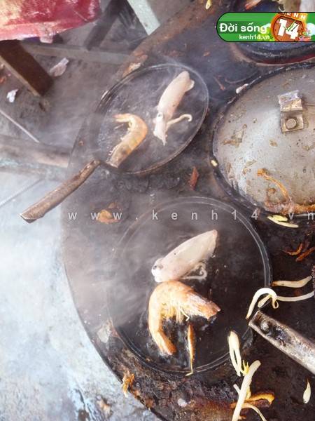 Bánh Xèo Mực - Ảnh 1 Bánh Xèo Mực - Ảnh 1