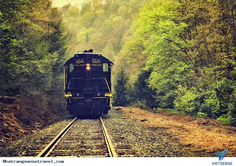Bí Quyết Bỏ Túi Cho Mọi chuyến đi Bằng Tàu Hỏa - Ảnh 5 Bí Quyết Bỏ Túi Cho Mọi chuyến đi Bằng Tàu Hỏa - Ảnh 5