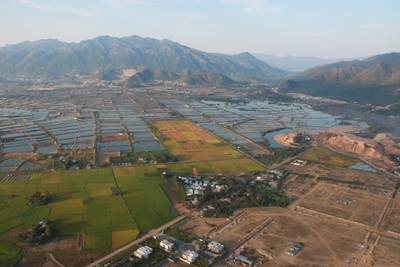 Chùm Ảnh Thành Phố Nha Trang Xinh Đẹp Từ Trên Cao - Ảnh 8 Chùm Ảnh Thành Phố Nha Trang Xinh Đẹp Từ Trên Cao - Ảnh 8