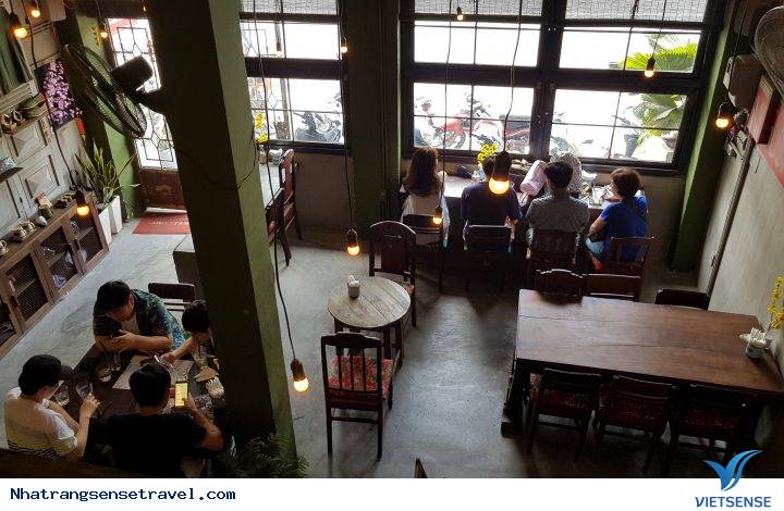 Cộng Cafe Đổ Bộ Phố Biển Nha Trang