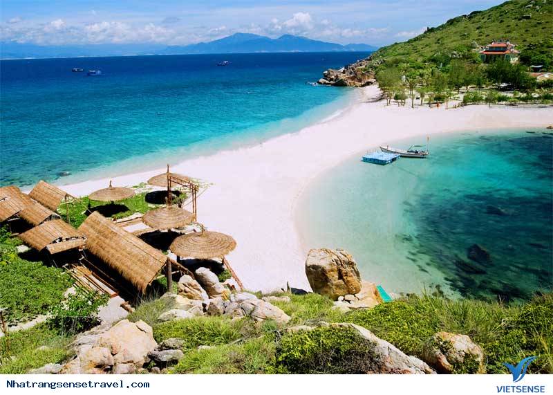 Đảo Hòn Nội điểm thăm quan độc đáo ở Nha Trang - Ảnh 2