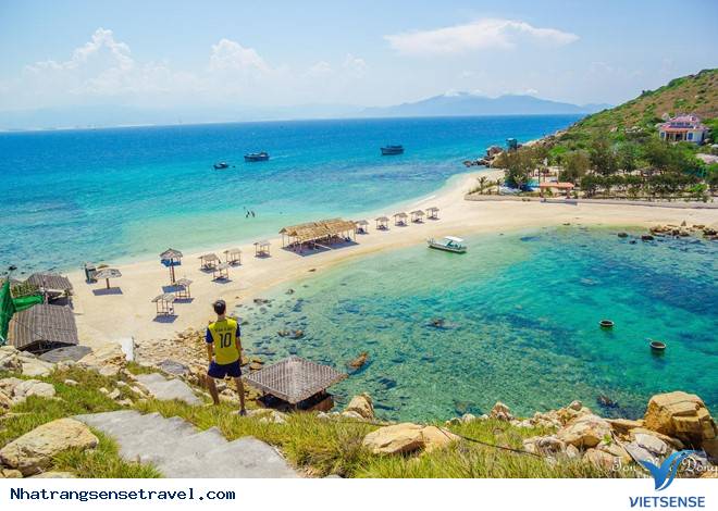 Đảo Yến - Độc Đáo Bãi Tắm Đôi Duy Nhất Ở Việt Nam - Ảnh 1 Đảo Yến - Độc Đáo Bãi Tắm Đôi Duy Nhất Ở Việt Nam - Ảnh 1