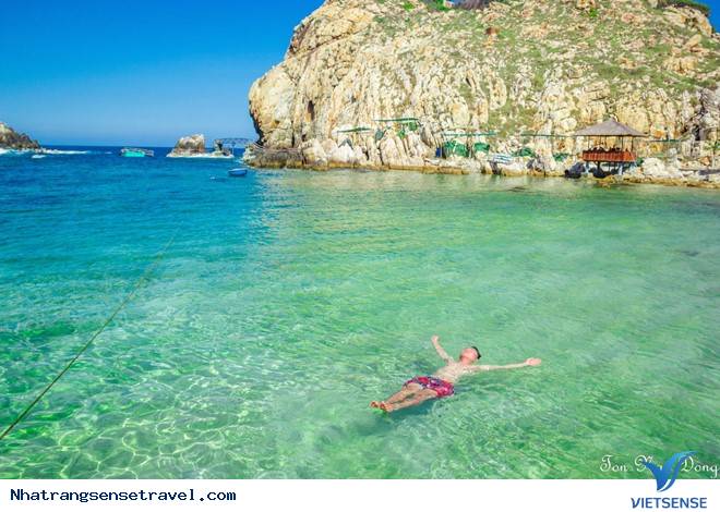 Đảo Yến - Độc Đáo Bãi Tắm Đôi Duy Nhất Ở Việt Nam - Ảnh 3 Đảo Yến - Độc Đáo Bãi Tắm Đôi Duy Nhất Ở Việt Nam - Ảnh 3