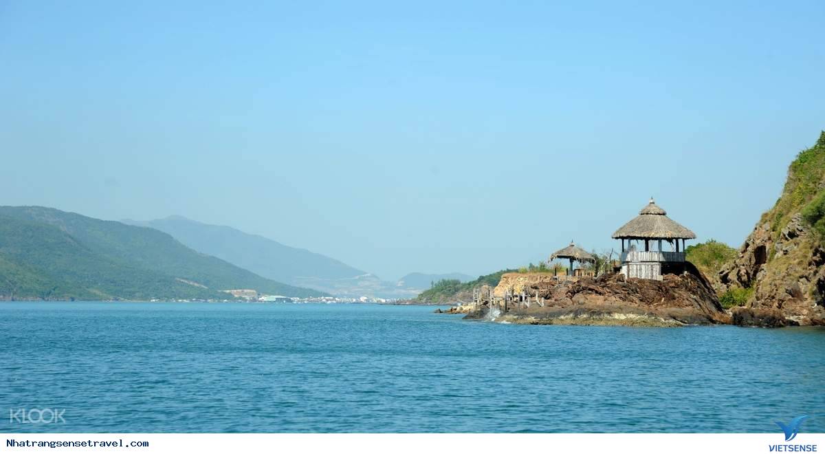 Đến đảo Hòn Mun vào thời gian nào là tuyệt nhất