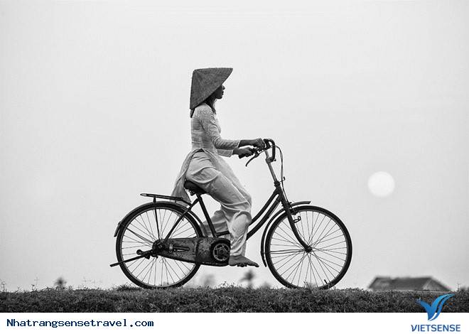 Tà Áo Dài Việt Nam