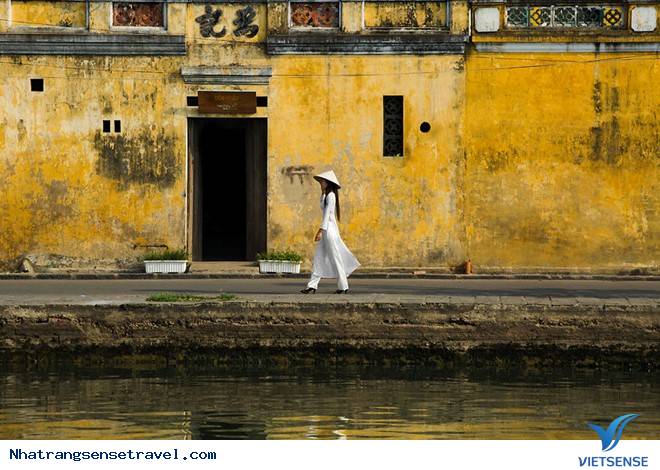 Tà Áo Dài Việt Nam