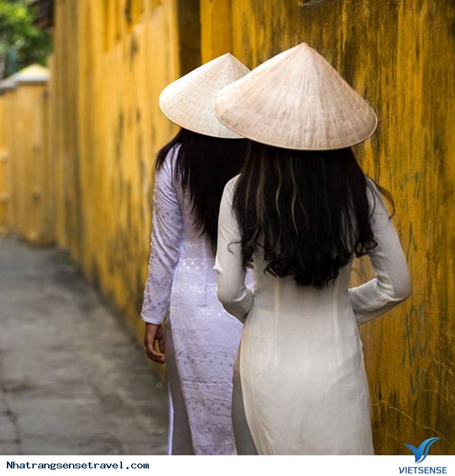 Tà Áo Dài Việt Nam