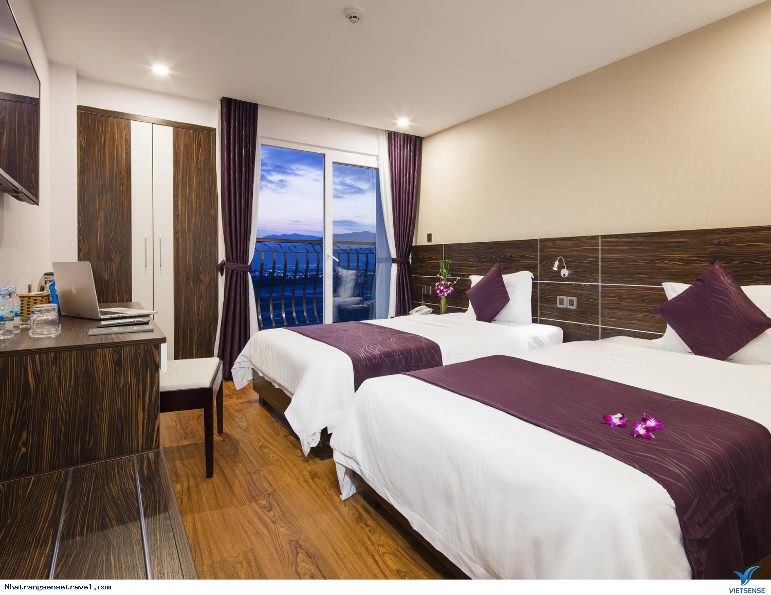 Dịch Vụ hành trình Lẻ Dịp Lễ 30 tháng 4 năm 2025 - Ảnh 2 Dịch Vụ hành trình Lẻ Dịp Lễ 30 tháng 4 năm 2025 - Ảnh 2