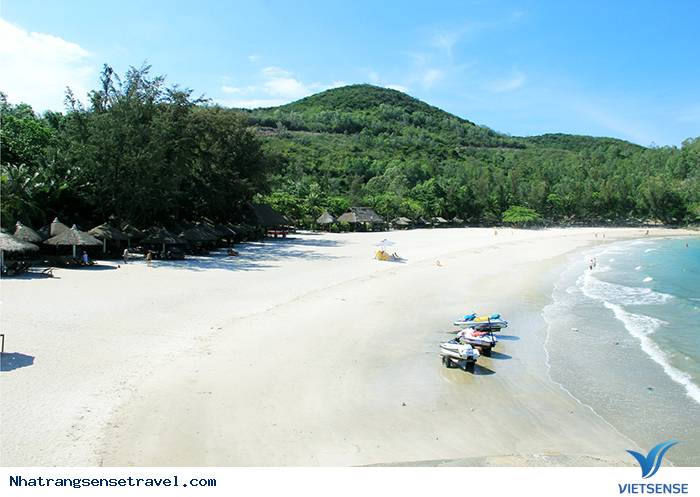 Đôi nét về bãi biển Nhũ Tiên - Ảnh 2 Đôi nét về bãi biển Nhũ Tiên - Ảnh 2