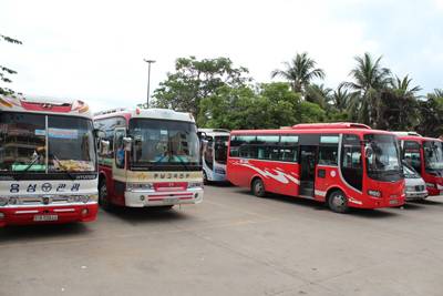 khách thăm quan Đổ Về Nha Trang Dịp Nghỉ Lễ - Ảnh 1