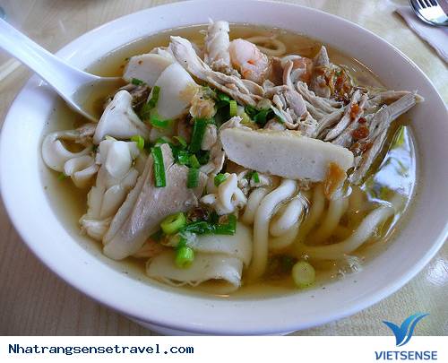 Bánh canh chả cá