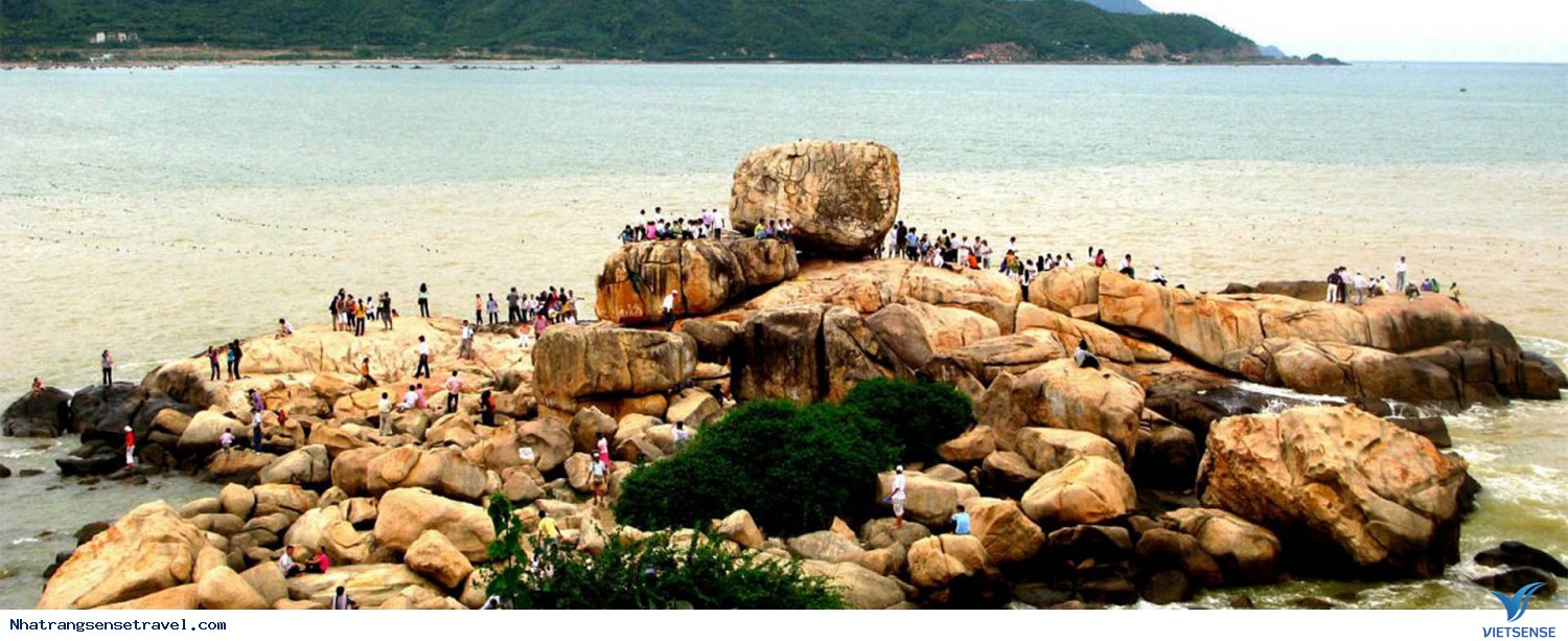 GIỚI THIỆU HÒN CHỒNG PROMONTORY - Ảnh 1 GIỚI THIỆU HÒN CHỒNG PROMONTORY - Ảnh 1