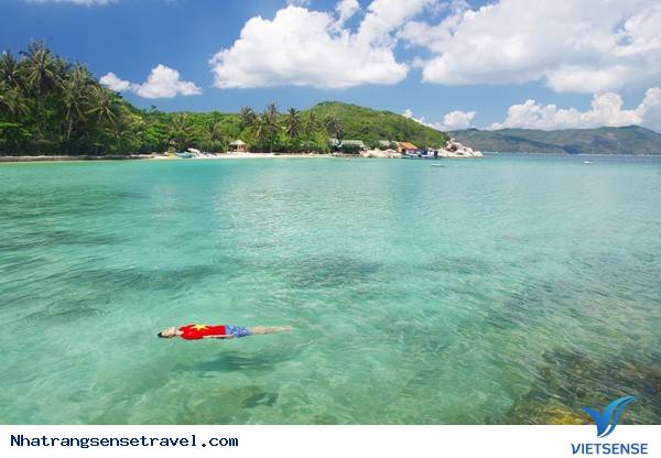 Các hoạt động vui chơi ở Hòn Ông