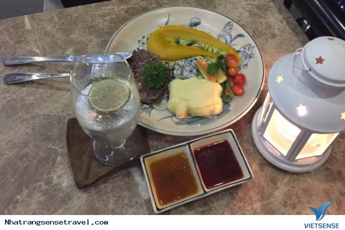 Khải Hoàn Môn Bistro - Chất Pháp Giữa Lòng Nha Trang - Ảnh 5