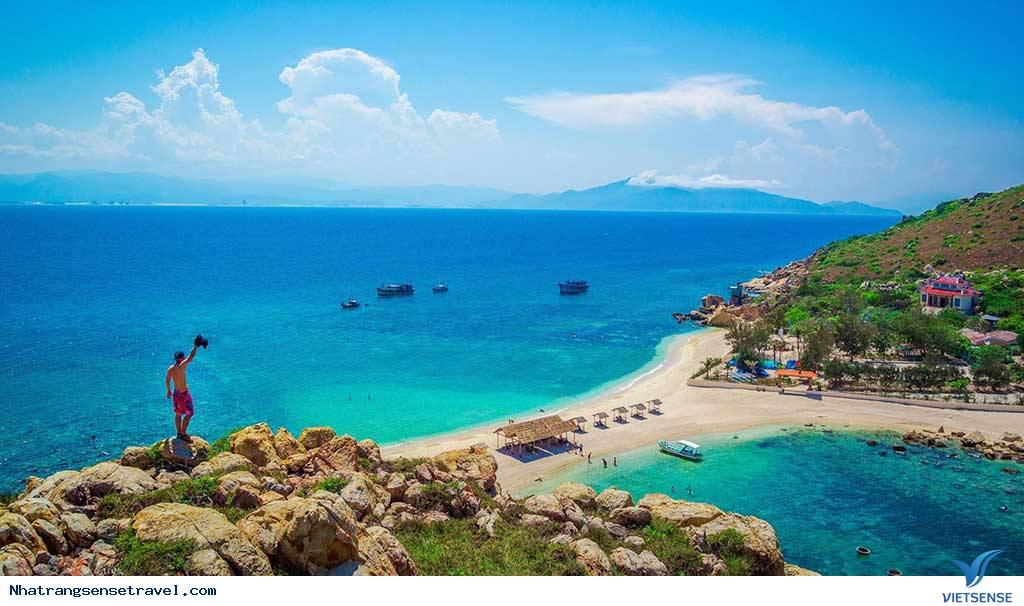 Khám phá bãi tắm đôi Nha Trang độc nhất vô nhị