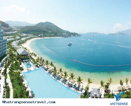 Khám phá hòn Sầm