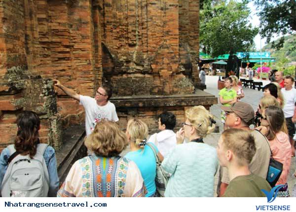 Khánh Hòa Thiếu Hụt Nhân Lực Lữ Hành
- Ảnh 2 Khánh Hòa Thiếu Hụt Nhân Lực Lữ Hành
- Ảnh 2