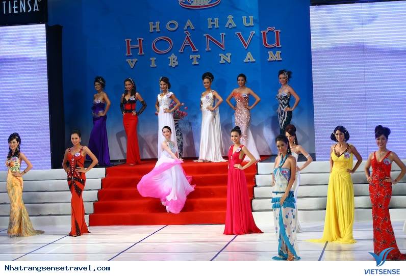 Khánh Hòa Tổ Chức Chung Kết Hoa Hậu Hoàn Vũ Việt Nam 2015 - Ảnh 2