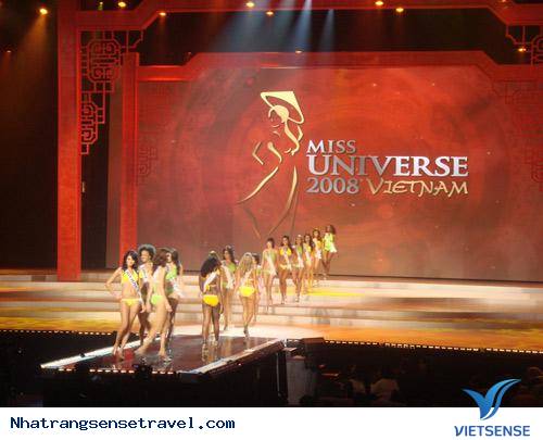 Khánh Hòa Tổ Chức Chung Kết Hoa Hậu Hoàn Vũ Việt Nam 2015 - Ảnh 1