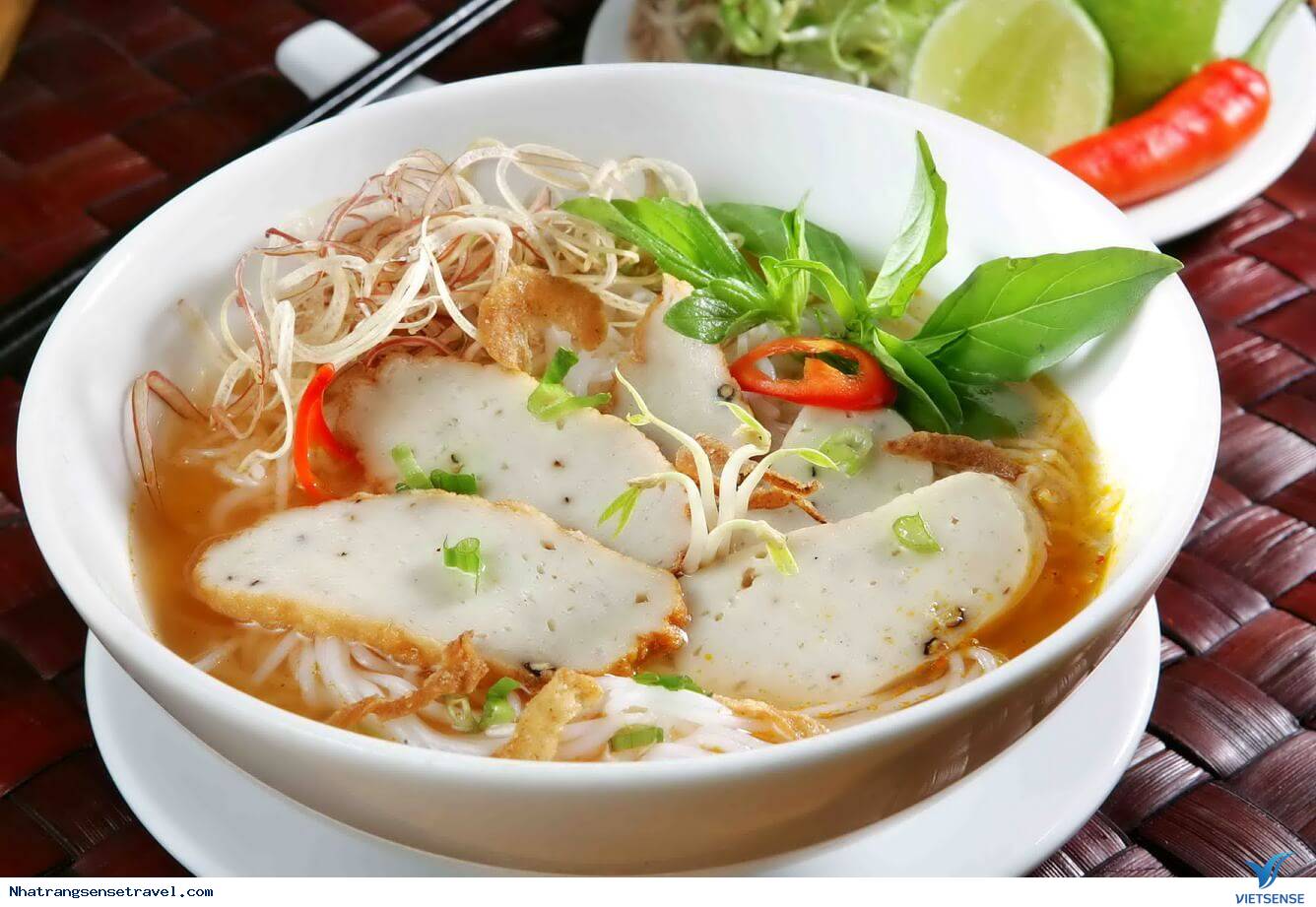 Kinh Nghiệm Đến Nha Trang Bằng Tàu Hỏa - Ảnh 3 Kinh Nghiệm Đến Nha Trang Bằng Tàu Hỏa - Ảnh 3