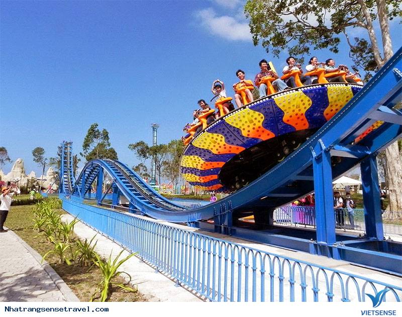 Giá vé tham quan và vui chơi, ăn uống ở Vinpearl Land: - Ảnh 1 Giá vé tham quan và vui chơi, ăn uống ở Vinpearl Land: - Ảnh 1