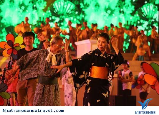 Lễ Hội Đường Phố Nha Trang – Biển Gọi Giữa Lòng Nha Trang Sôi Động12 Lễ Hội Đường Phố Nha Trang – Biển Gọi Giữa Lòng Nha Trang Sôi Động