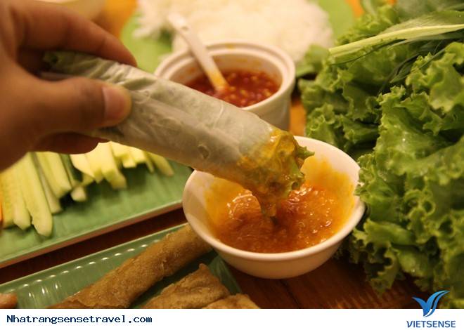 Nem Nướng Chuẩn Vị Nha Trang Giữa Ngày Đông Hà Nội - Ảnh 2