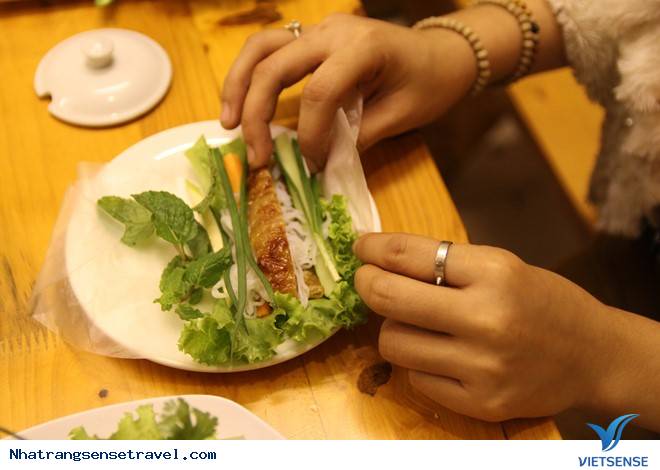 Nem Nướng Chuẩn Vị Nha Trang Giữa Ngày Đông Hà Nội - Ảnh 11