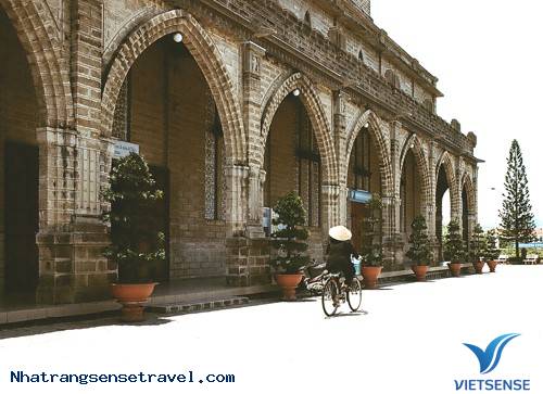 Nhà Thờ Đá Nha Trang - Ảnh 2