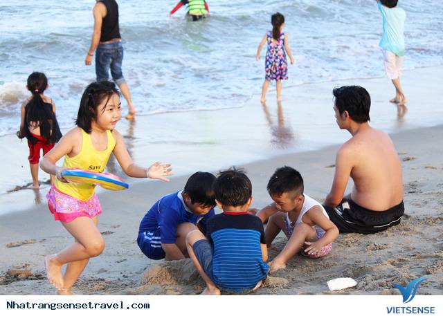 Nha Trang Đông Nghịt khách thăm quan 2 Ngày Lễ 30/4 - 1/5 - Ảnh 9 Nha Trang Đông Nghịt khách thăm quan 2 Ngày Lễ 30/4 - 1/5 - Ảnh 9