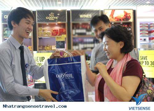 Những Lưu Ý Giúp Bạn Khỏi Sợ Hãi Khi Đi Máy Bay Lần Đầu - Ảnh 2