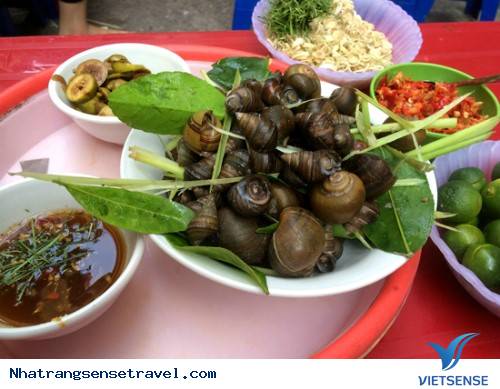 Những Món Ăn Vặt “Ấm Lòng” Giữa Chiều Đông Hà Nội Giá Buốt3 Những Món Ăn Vặt “Ấm Lòng” Giữa Chiều Đông Hà Nội Giá Buốt