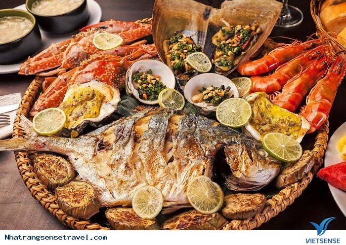 Những món hải sản tươi ngon, đặc sắc tại bãi biển Nhũ Tiên Những món hải sản tươi ngon, đặc sắc tại bãi biển Nhũ Tiên