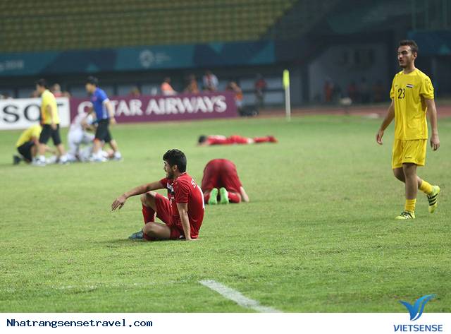 Tại sao trên áo cầu thủ Syria không có tên sau lưng? - Ảnh 6