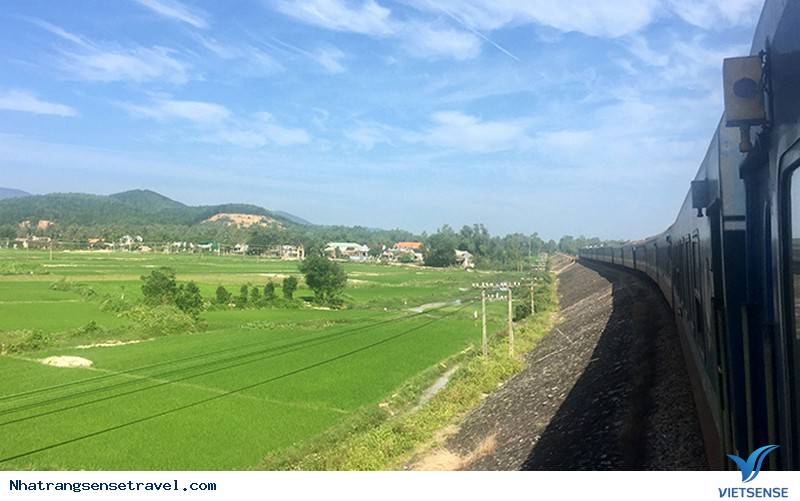 Tàu hành trình Nha Trang - Huế Chính Thức Khai Trương Ngày 19/5/2017 - Ảnh 1 Tàu hành trình Nha Trang - Huế Chính Thức Khai Trương Ngày 19/5/2017 - Ảnh 1