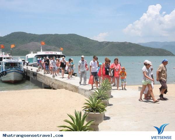 Thành phố Nha Trang: Phối hợp tốt nhất phục vụ khách thăm quan tham quan. - Ảnh 1 Thành phố Nha Trang: Phối hợp tốt nhất phục vụ khách thăm quan tham quan. - Ảnh 1
