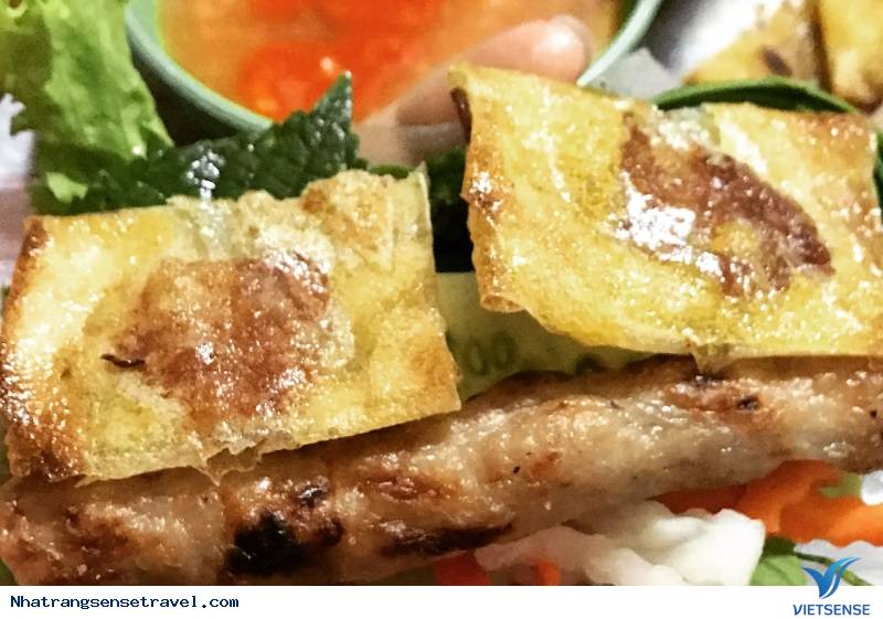 Nem nướng tôm bay