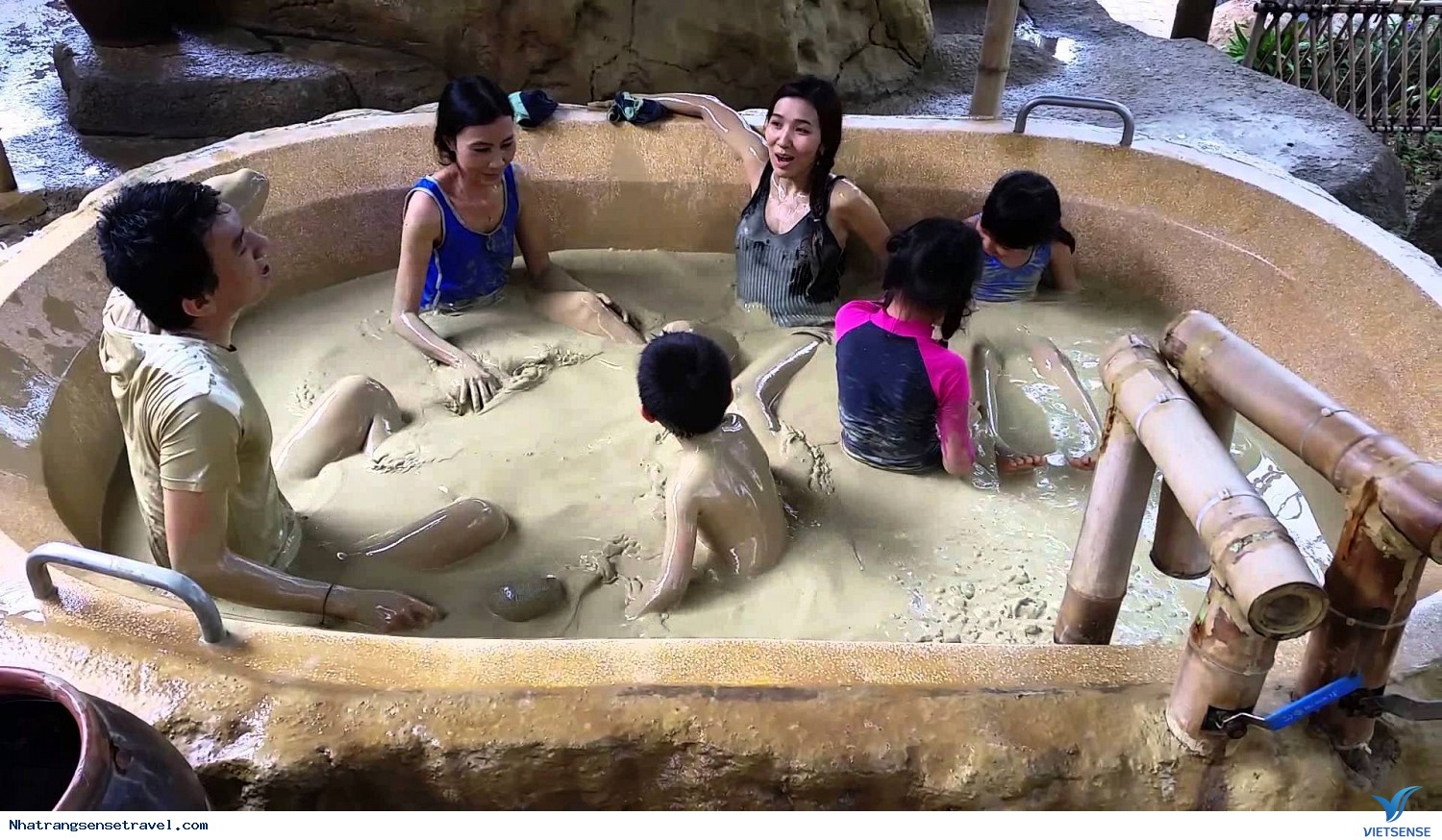Trải nghiệm tắm bùn Hòn Tằm - Ảnh 2
