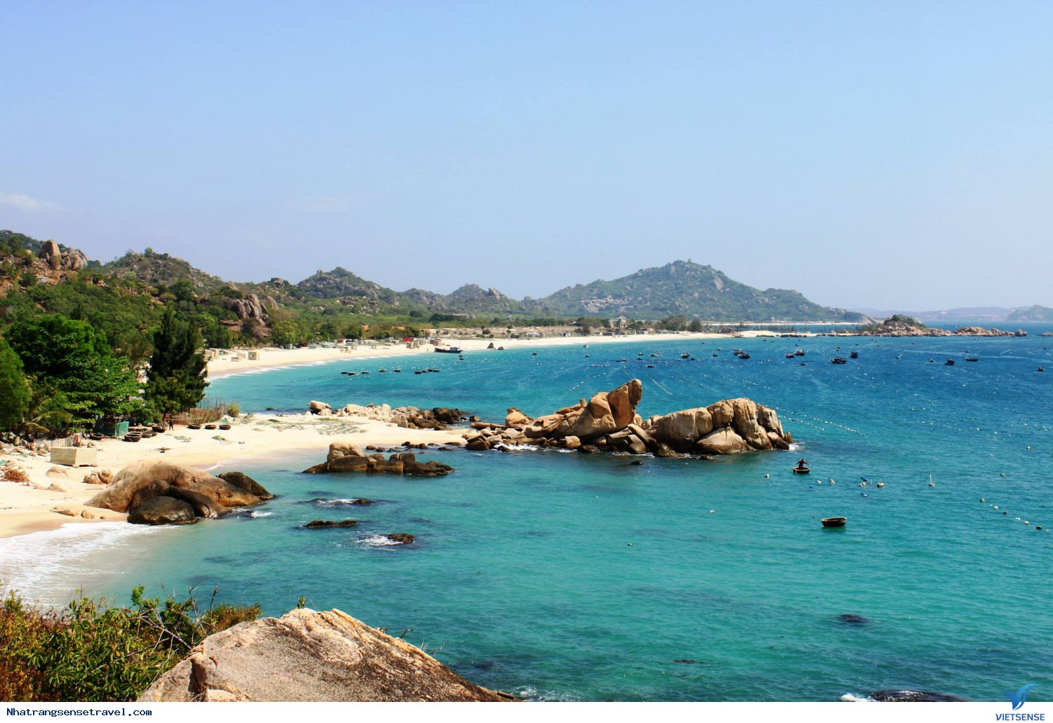 Vì Sao Phải Đến Bình Ba Ít Nhất Một Lần Trong Đời - Ảnh 1 Vì Sao Phải Đến Bình Ba Ít Nhất Một Lần Trong Đời - Ảnh 1