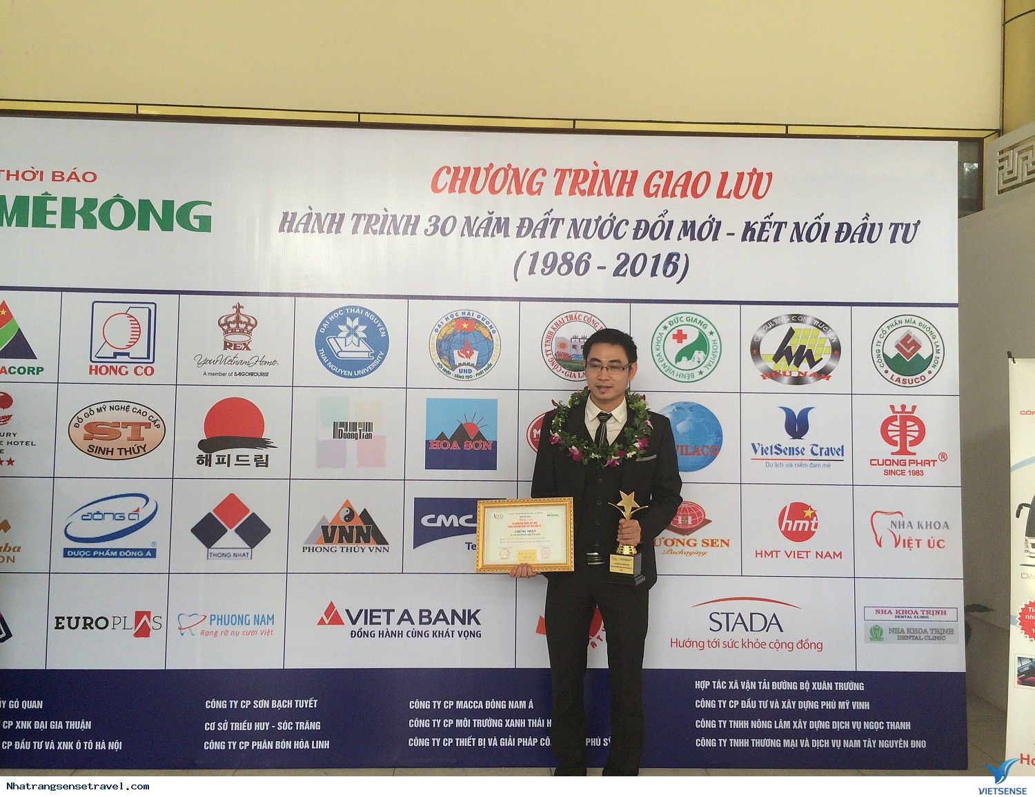 VIETSENSE TRAVEL ĐÓN NHẬN VINH DANH TOP 100 SẢN PHẨM - DỊCH VỤ CHẤT LƯỢNG CAO ASEAN - Ảnh 4 VIETSENSE TRAVEL ĐÓN NHẬN VINH DANH TOP 100 SẢN PHẨM - DỊCH VỤ CHẤT LƯỢNG CAO ASEAN - Ảnh 4