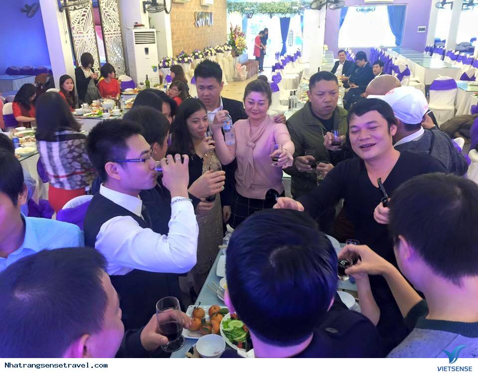 VietSense Travel Tưng Bừng Tất Niên 2015 - Ảnh 6 VietSense Travel Tưng Bừng Tất Niên 2015 - Ảnh 6