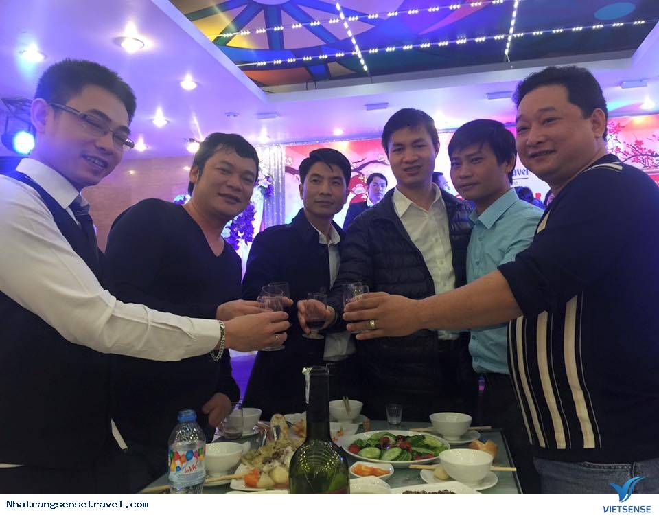 VietSense Travel Tưng Bừng Tất Niên 2015 - Ảnh 7 VietSense Travel Tưng Bừng Tất Niên 2015 - Ảnh 7